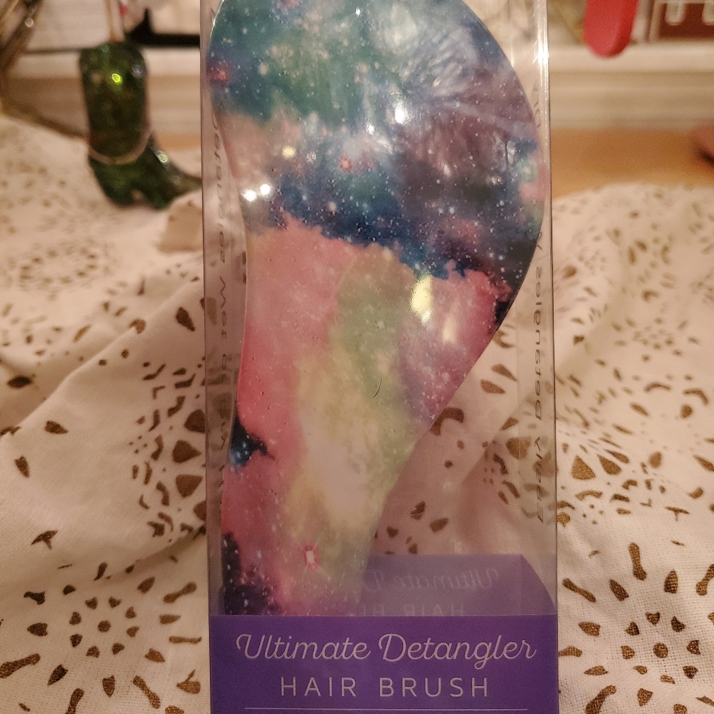 Detangler Brush